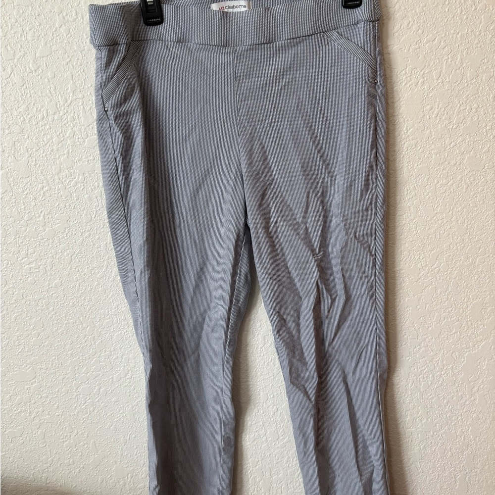Liz Claiborne Striped Blue and White Pants